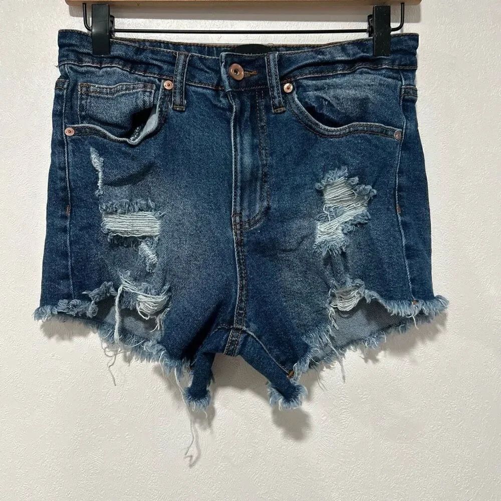 Kendall & Kylie Jean shorts Sz: 5/27